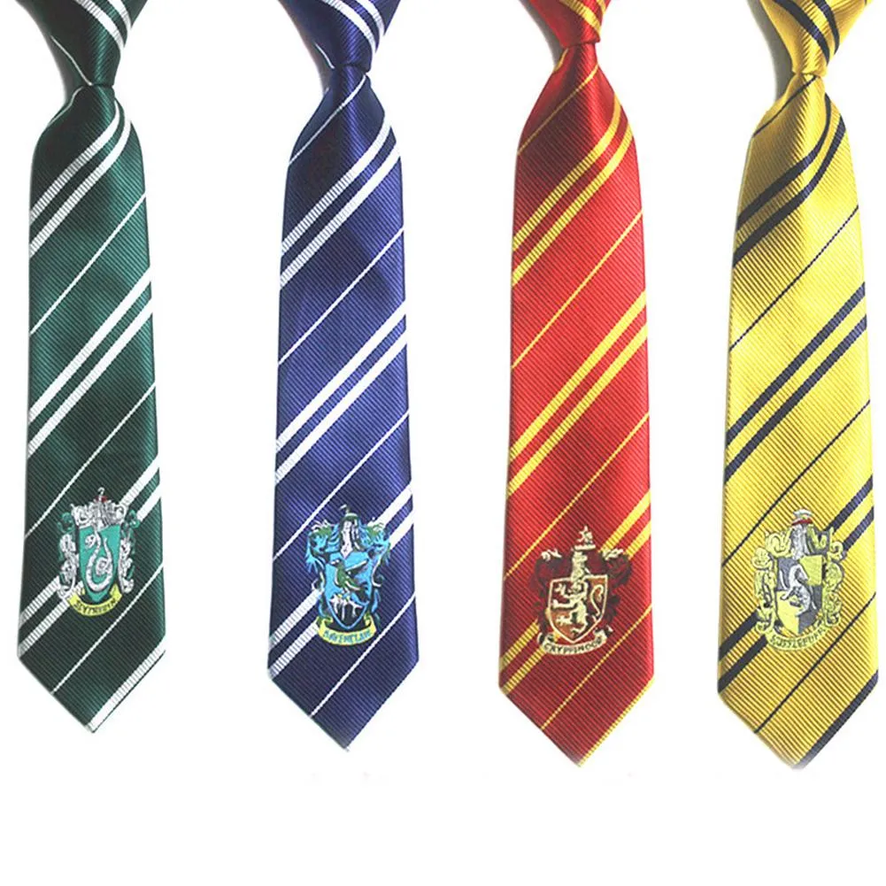 sonriendo triatlón Escalofriante Cosplay Harry Potter Corbatas Gryffindor Corbata Con Insignia Traje De Slytherin  Ravenclaw Corbatas De 7,12 € | DHgate