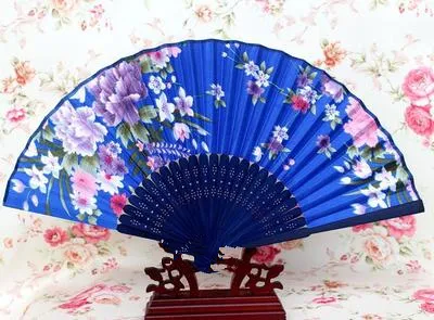 Portable Japanese Fabric Hand Fan Bamboo Floral Craft Silk Folding Fans for Weddings Party Women Favor Fan Wholesale