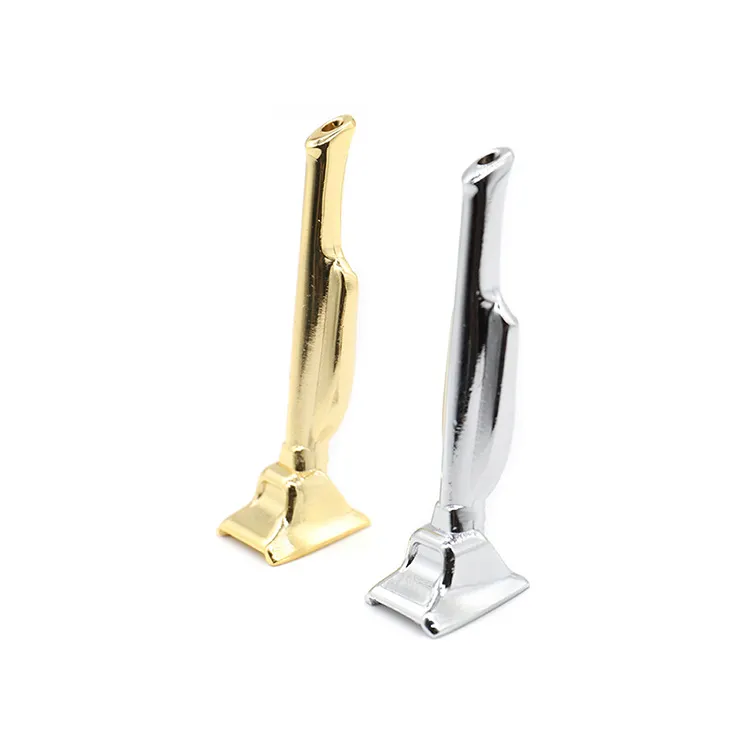 Tubos de metal de oro plateado Forma de trofeo Pipas para fumar Molino Humo Pipa de tabaco Sniffer Tubo de rapé para Bongs de vidrio Accesorios para fumar