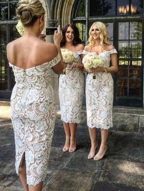 2018 Elegant Lace Short Bridesmaid Dresses Off Shoulder Sheath Knee Length Backless Ivory Nude Wedding Guest Dresses Short Bridal Dresses