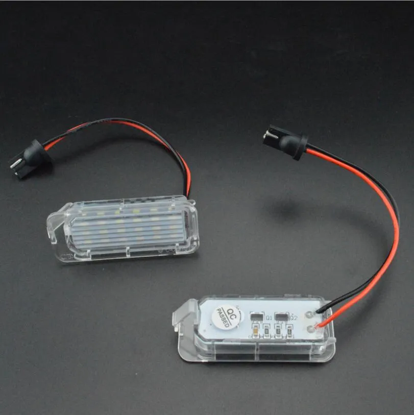 2 pçs / lote Para Ford Matrícula Luz 5D 18 SMD-3528 LEVOU Lâmpadas de Licença de Licença para Ford Focus Mondeo Fiseta