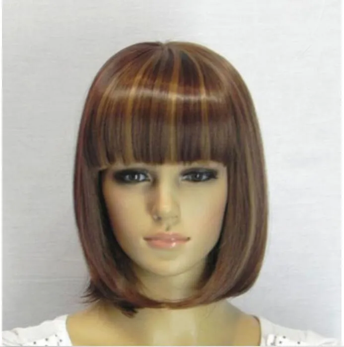 Venda quente Fashion Curto Brown Loira Straight Bangs Bob Mulheres Wig Wigs + Cap