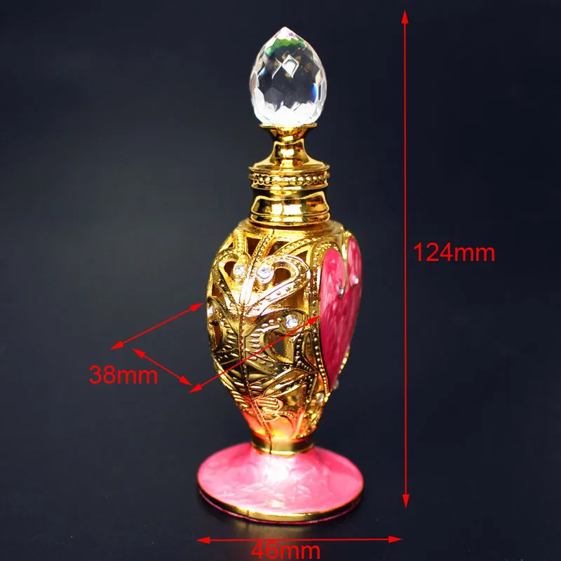 12ml Metal Perfume Bottle Royal Heart Shaped Essential Oils Bottle with Dropper Hollowed Out Alloy Wedding Gift Decoration231f