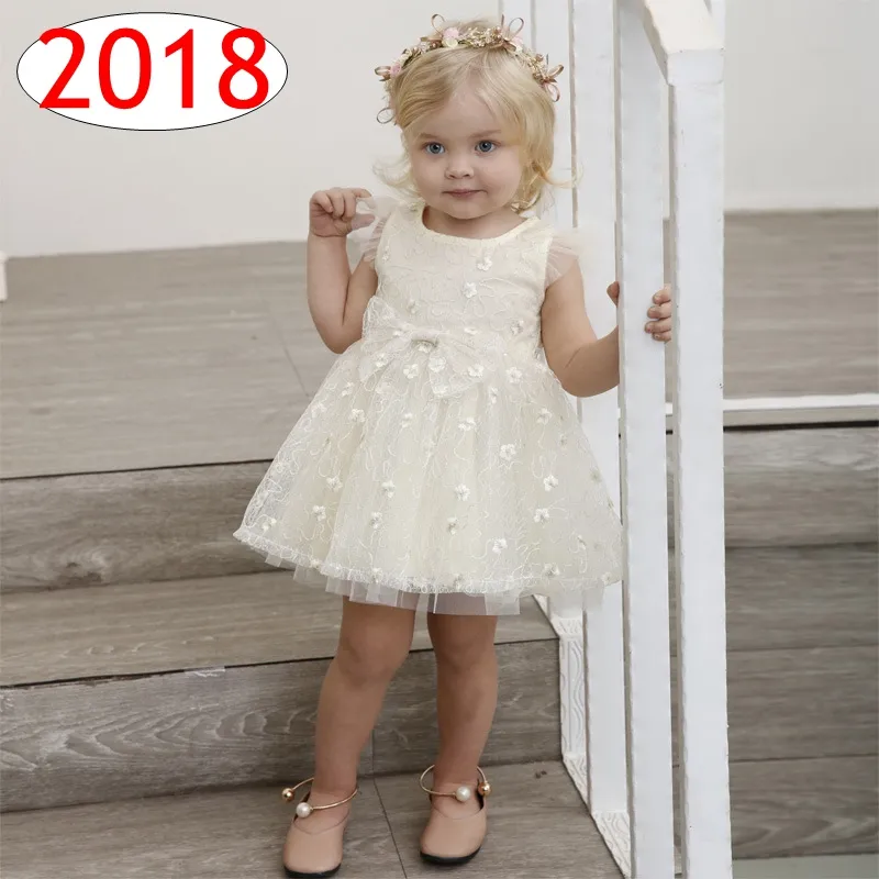 Ins Robes de soirée princesse pour bébés filles avec noeud papillon Dentelle Tutu robe Bow Tulle manches Flutter été nouveaux enfants robes pour 1-6 T gratuit