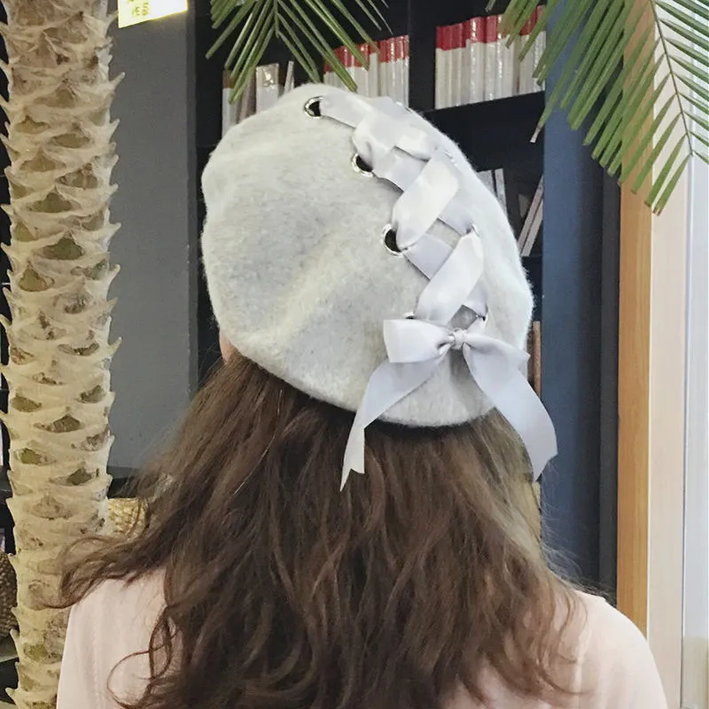Vinter Mode Kvinnors Kanin Bow Beret Hat Cross Straps Artist Berets Cap Stylish Painter Newsboy Kepsar Kvinnlig Bonnet Solid Cap