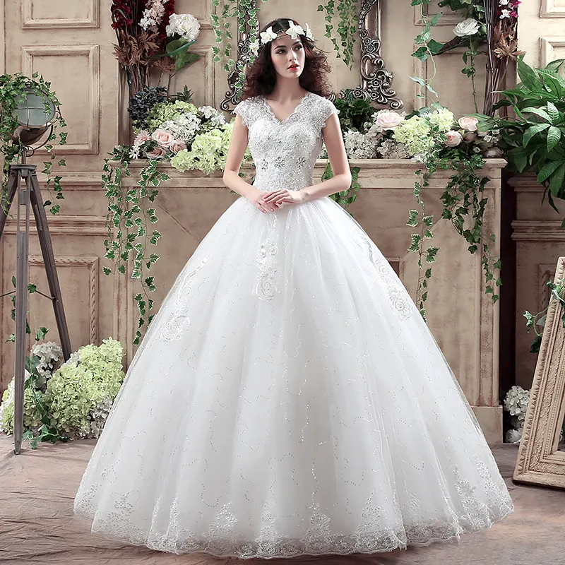 2018 Robe De Mariée À Col En V Princesse De Mode Laciness Robe De Mariée Romantique Plus La Taille Robes De Mariée À Lacets Robe De Noiva