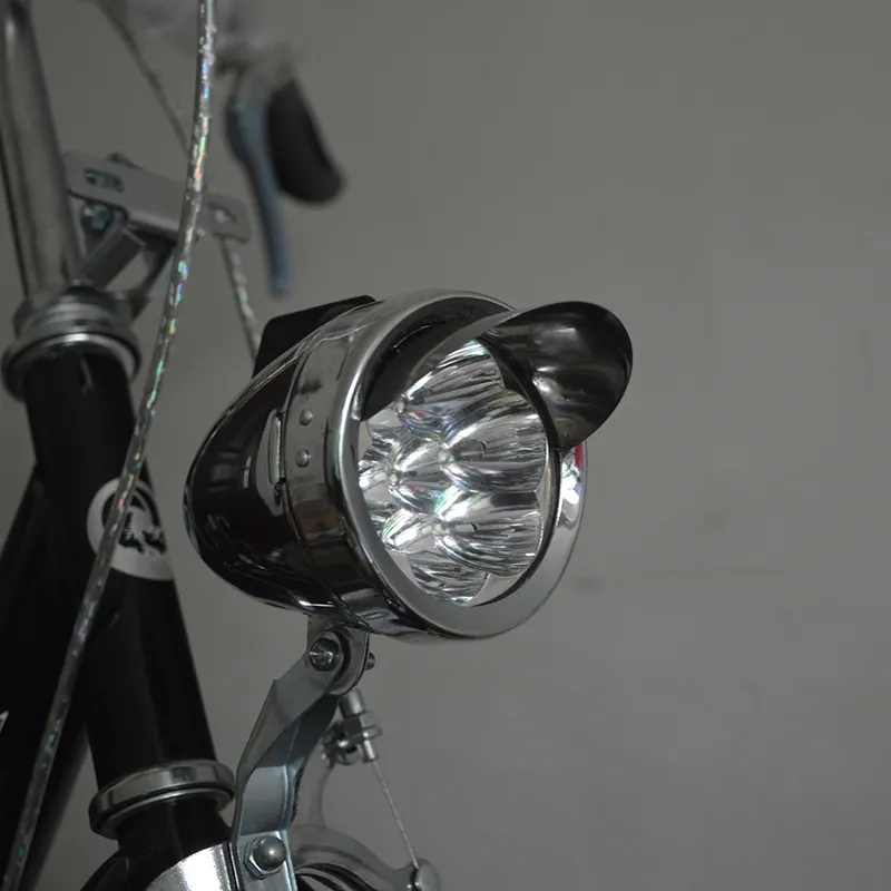 6 LED Metall Shell Super Light Old Style Classic Vintage VNTGA Retro Bike Cykel Front Headlight Gratis frakt