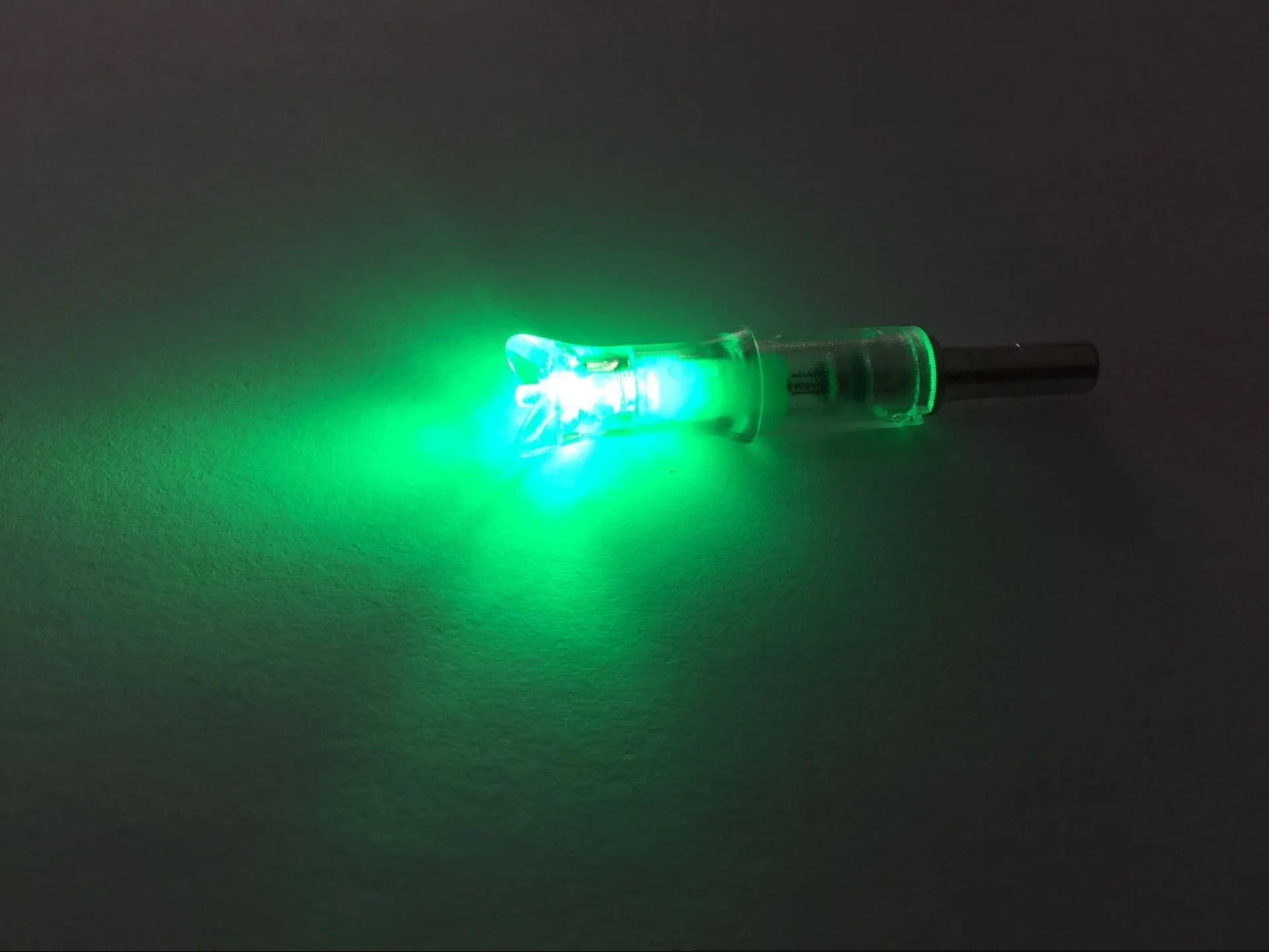 6 encoches de flèche d'arbalète éclairées par LED activées par chaîne PK pour la conception sans outil d'arbre de flèche ID 7.62mm