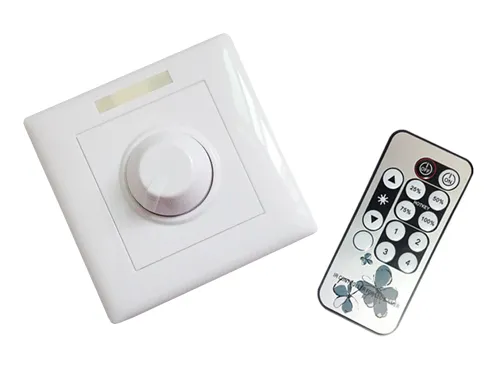 Gratis frakt Infraröd Högspänningsledningspanel Dimmer 110V 220V PWM 0-10V LED DIMMER CONTROLLER för dimbar glödlampa / strålkastare / downlight