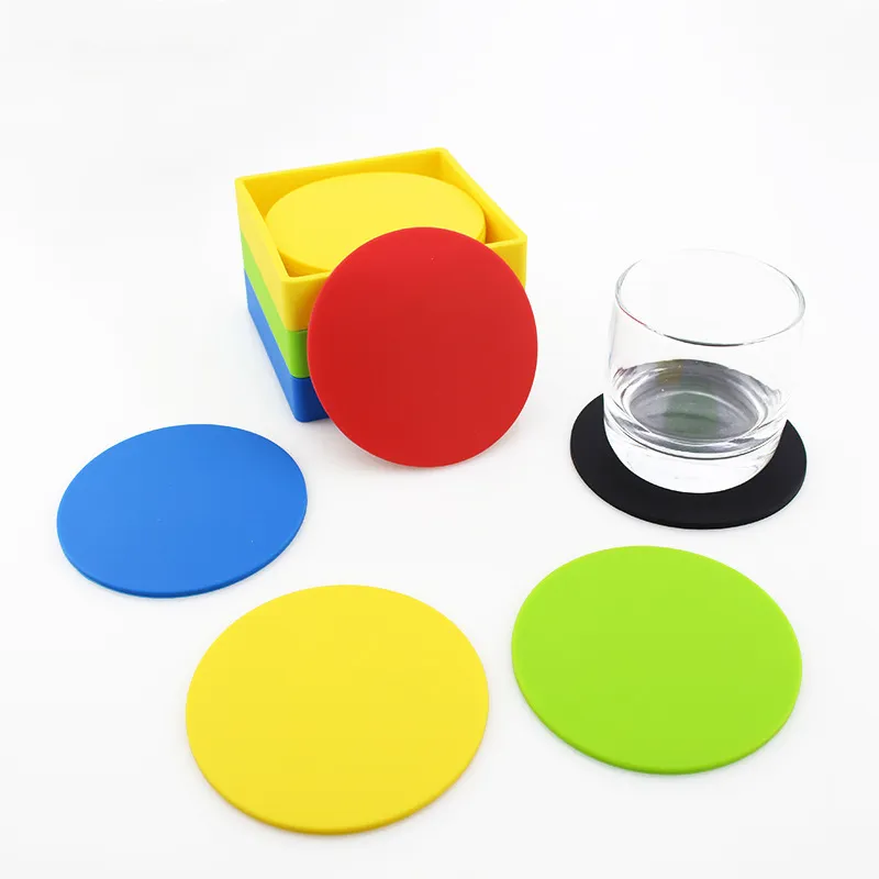 Silicone Drink Coasters Set of 6 Non-Slip Round Square Soft Coaster Rubber Cup Pad Mats Silicone Placemats Tabletop Protection Easy to Clean