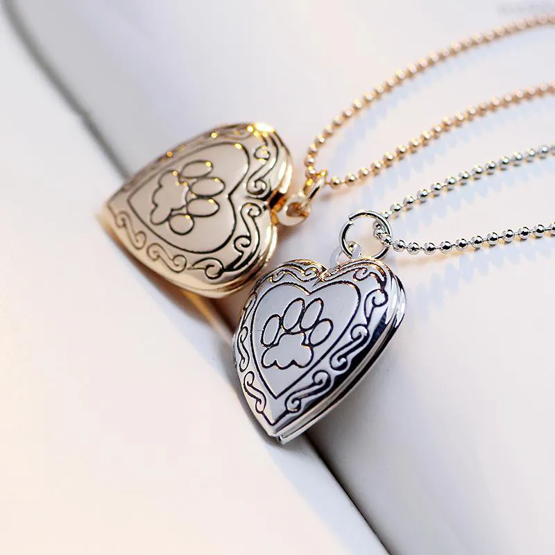 Photo Frame Memory Locket Pendant Necklace Silver/Gold Color Romantic Love Heart Cute Paw Prints Jewelry Women Gift