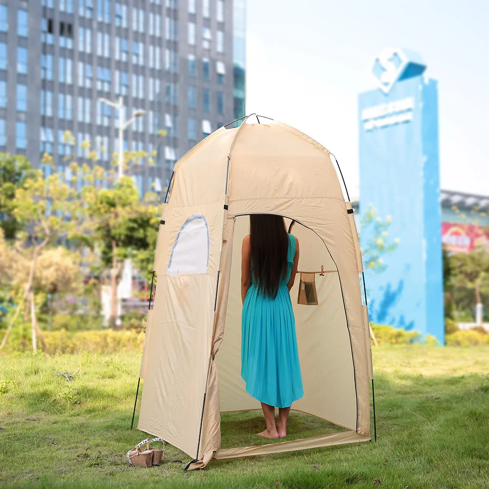 Bath tent outlet