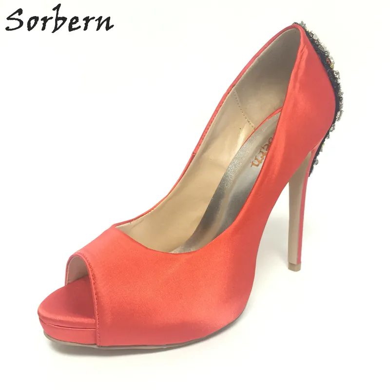 SORBERN RED SATINの結婚式の靴のピープツーンクリスタルブライダルシューズハイヒールプラットフォームラインストーンウェディングポンプドレスシューズカスタムカラー34-46
