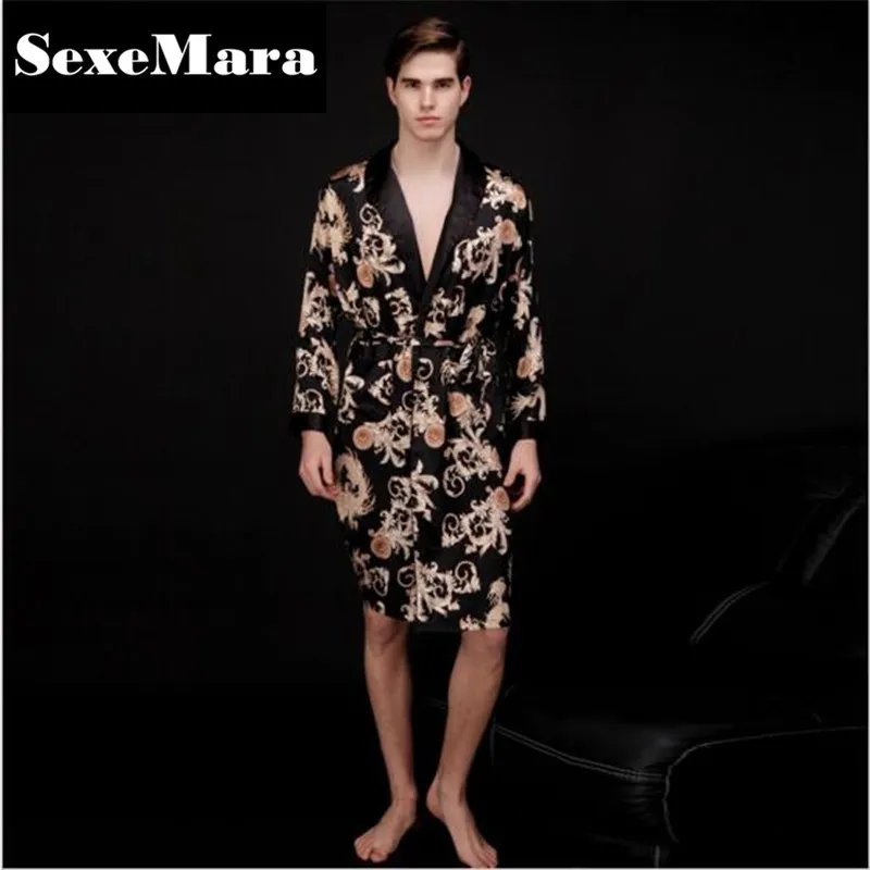 Luxuoso Sexy Masculino Quimono Dos Homens de Cetim De Seda Pijama para Homens Roupão de Banho Dragão Ouro Sleepwear Roupão Pijama Hombre D7-AE-63 C18110901