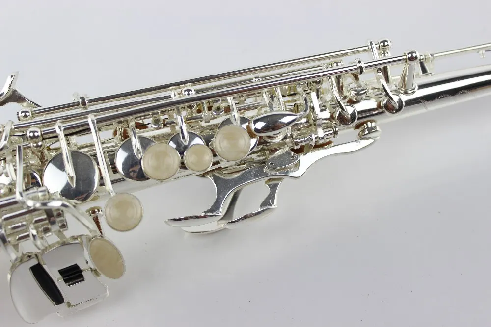 Märke Musikinstrument Suzuki sopran B B Saxofon Pearl Knappar Högkvalitativ mässing Silver Pläterad Utsökt Sax med väska