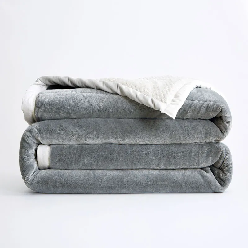 New Double Skin-friendly Soft Bed Blanket Plush Sofa Throw Blanket Queen King Size Winter Warm