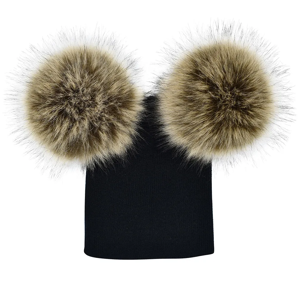 Partihandel 7Colors Kids Pom Pom Winter Knit Beanie Fotografi Faux Fur Hat Knit Cap Vinter Utomhus Varma Hattar Med Dubbel Fur Bollar På Top