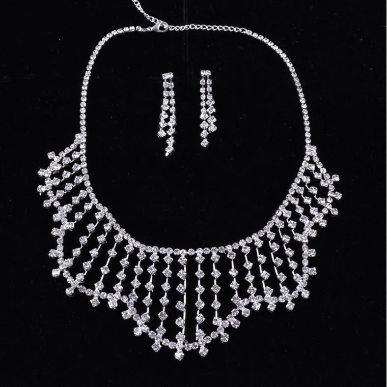 Nouveau Romantique Brillant Perlé Strass Diadème De Mariée Collier Boucle D'oreille Ensembles De Bijoux Perles Accessoires De Mariage Pour La Soirée De Mariage KHL05