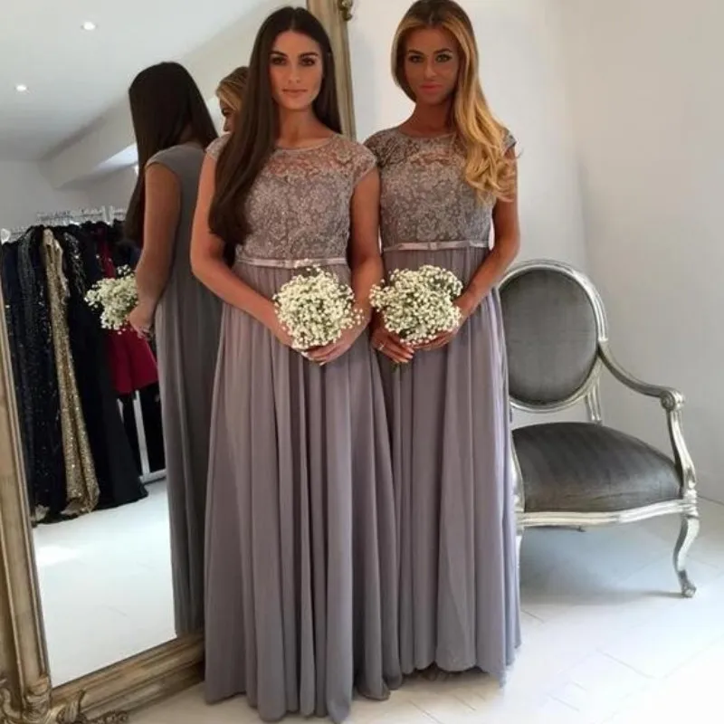 Grey Chiffon Long Bridesmaid Dresses Jewel Neck Capped Sleeves Lace Applique Floor Length Maid of Honor Dress A-Line Plus Size Prom Dress