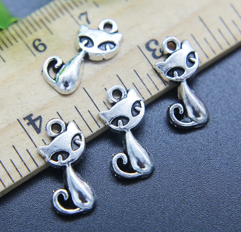 En gros 100 pièces mignon chat alliage pendentif à breloques rétro fabrication de bijoux bricolage porte-clés ancien pendentif en argent pour Bracelet boucles d'oreilles 17*9mm