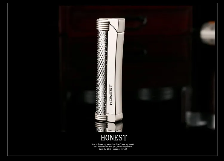 Hediye Kutusu ile yüksek Kalite Dürüst Çakmak Altın Kaplama Kişilik Açık Sigara Adam Hediye için Metal Rüzgar Geçirmez Gaz Çakmak Puro