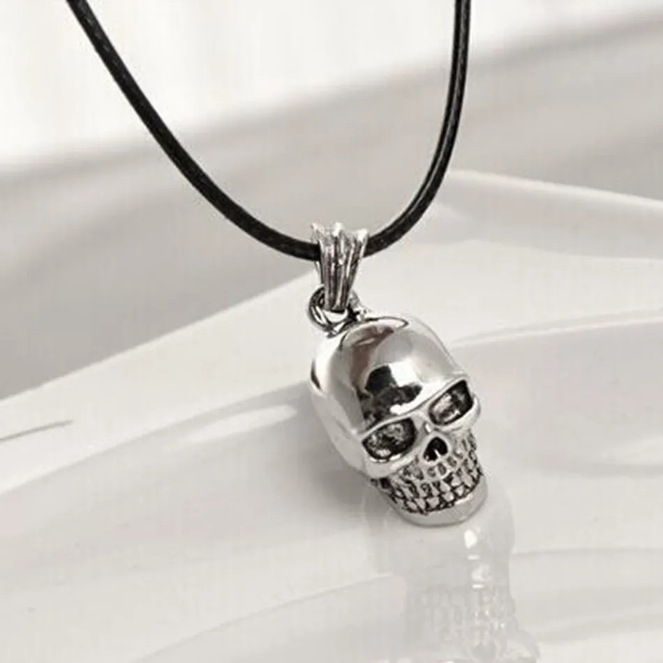 Alloy Fashion Exaggeration Personality Skull Charm Pendant Necklace Antique silver Men's Necklace Jewelry DIY
