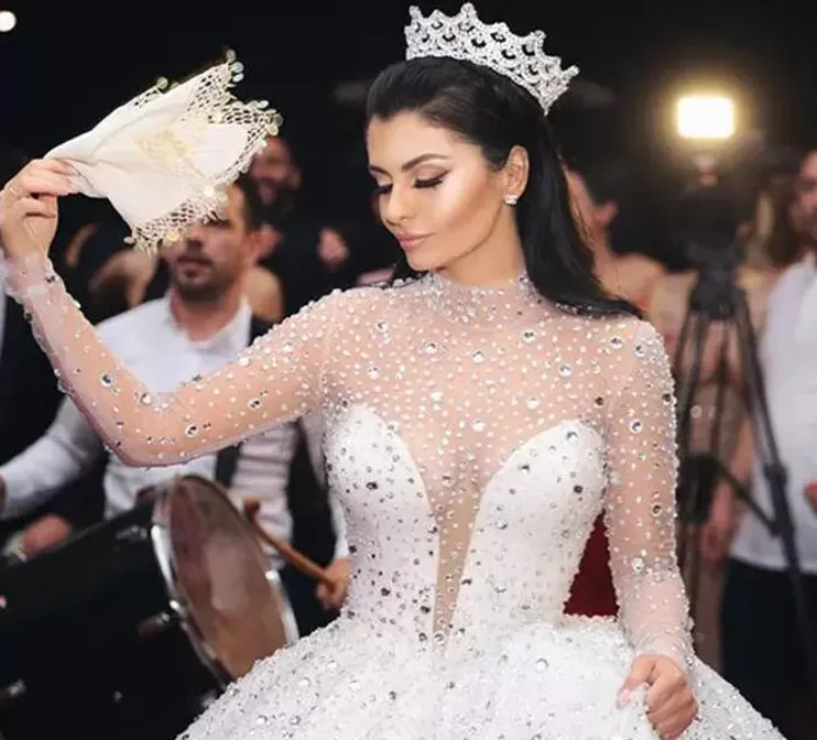 Costoso 2017 cristalli di lusso collo alto manica lunga abito di sfera abiti da sposa bling bling abiti da sposa su misura Cina EN12142