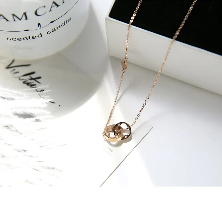 Japan and Korea Ring buckle titanium steel necklace girls do not fade color plating 18K rose gold color fashion personality Korean simple je