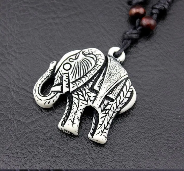 Moda uomo Collana con ciondolo elefante Collana con perline di legno intagliato in osso È possibile regolare la lunghezza della corda