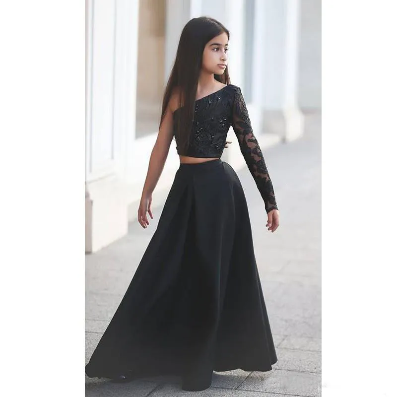 2018 Black One Shoulder Long Sleeve Kids Prom Dresses A Line Two Piece Beaded Flower Girls Dresses