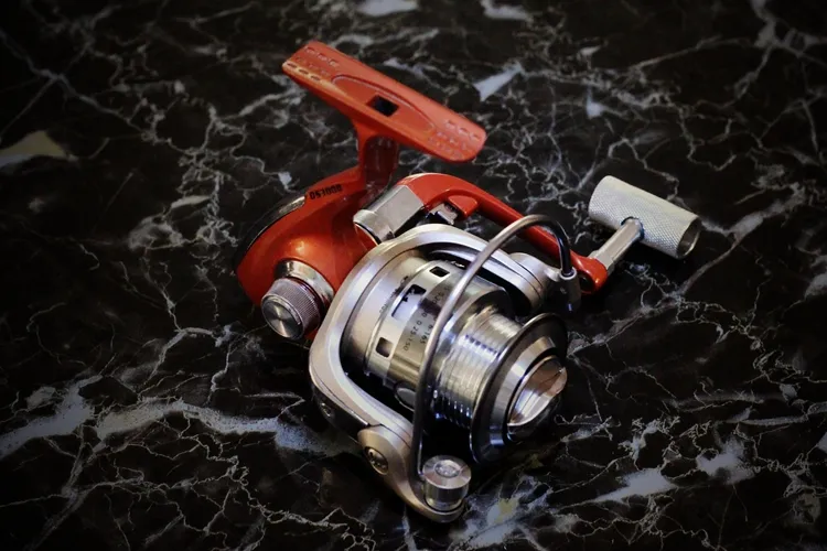 Nouveau 131BB Spinning Fishing Reel Metal Spool Wheels Fishing Reel 10007000 série Carretilhas de Pescaria Molinete10819803895591