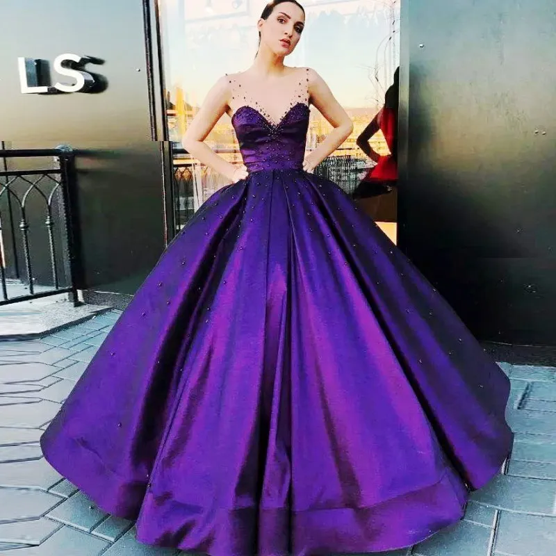 Fashion Arabia Dubai Quinceanera Dresses Glamorous Royal Purple Ball Gown Prom Dresses See Through Neck Pearls Sweet 16 Dress Evening Dress