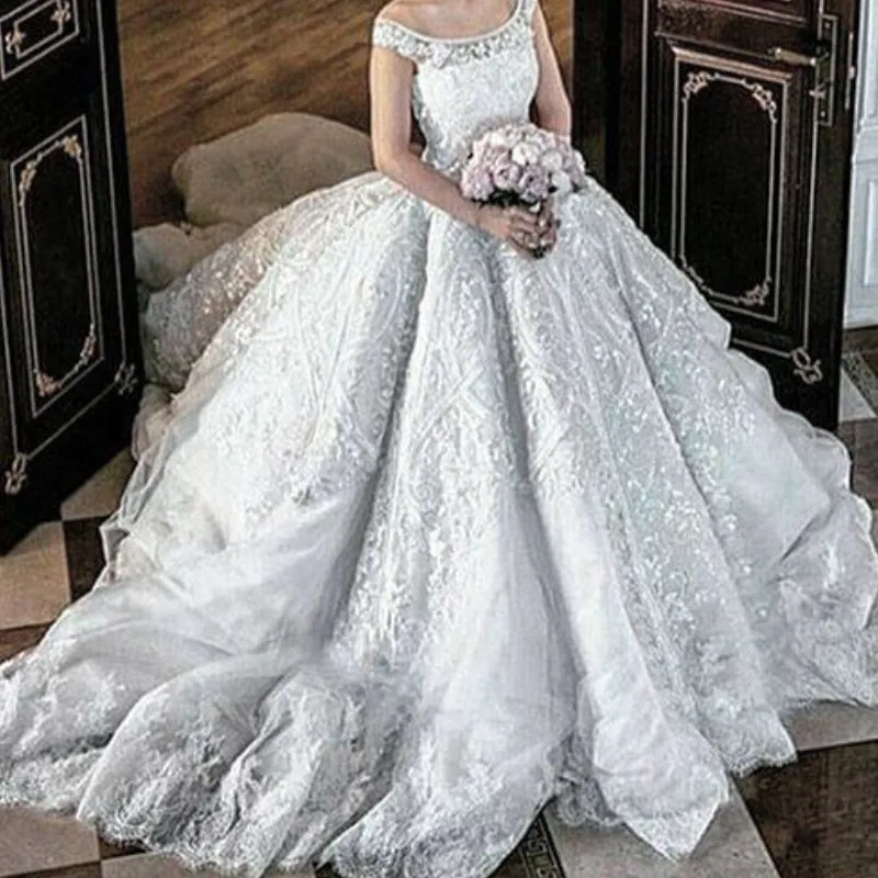 Elegância frisados ​​Princesa Vestidos de casamento 2018 sexy do laço apliques fora do ombro mangas do vestido de casamento lindo tule bola vestido de casamento Dres