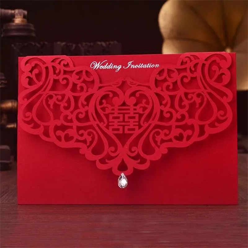 Vintage Chinese Style Hollow Out Wedding Invitations Creative Brides Couples Cards Red capa de papel alumínio