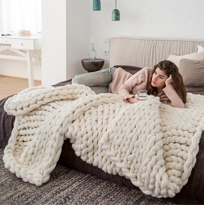 Hand Woven Chunky Knit Blanket Coarse Line Fashion Sofa Throw Blanket Thick Yarn Coarse Wool
