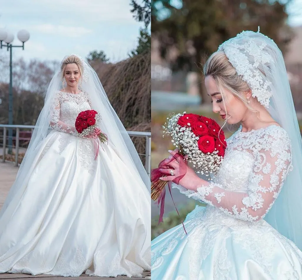 2020 arabo elegante abito da ballo abiti da sposa girocollo in pizzo appliques in rilievo perle maniche lunghe in raso plus size abiti da sposa formali