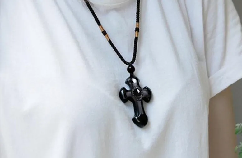 Бесплатная доставка - натуральный матовый кулон из обсидиана ручной работы. Иисус Христос крест ... Талисман ожерелье кулон.