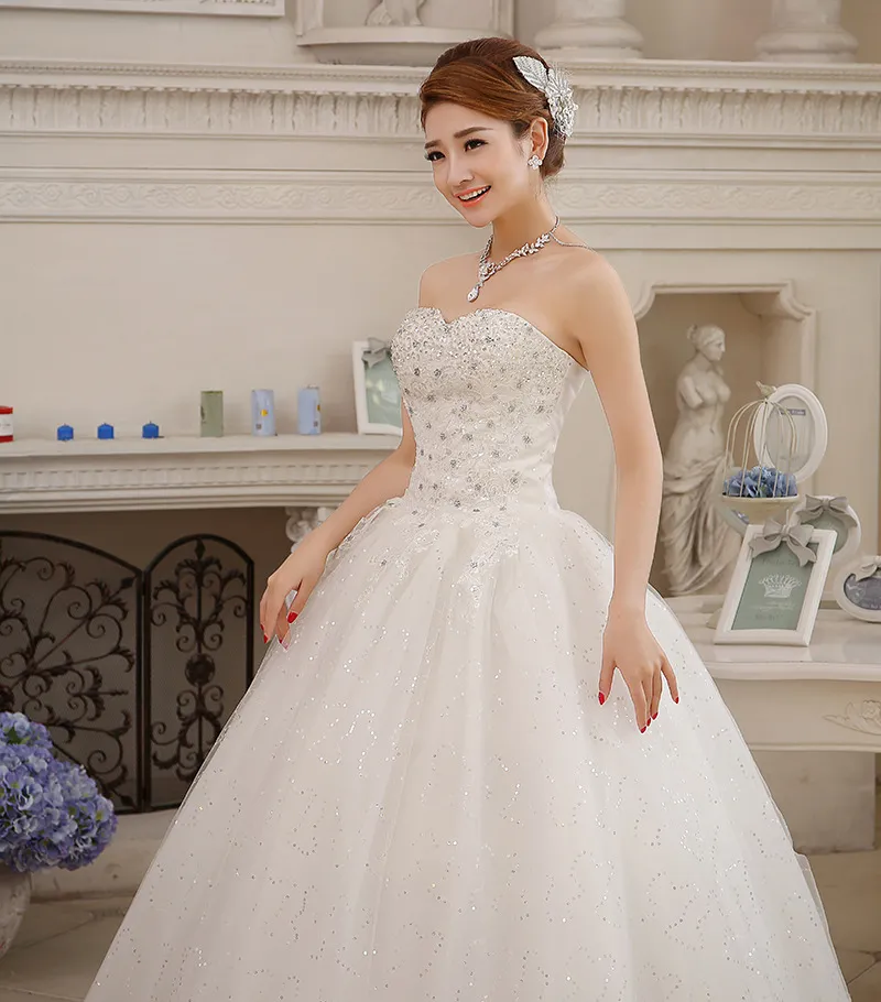 Pas cher personnalisé 2018 nouveau printemps et été Style mariée robe de mariée sangle dentelle princesse robes de mariée romantiques