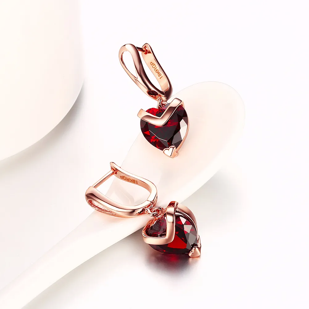 Factory Price Wholesale 18K Rose Gold Plated Red Zircon Heart Drop Earrings Woman Fashion Party Jewelry Wedding Gifts 