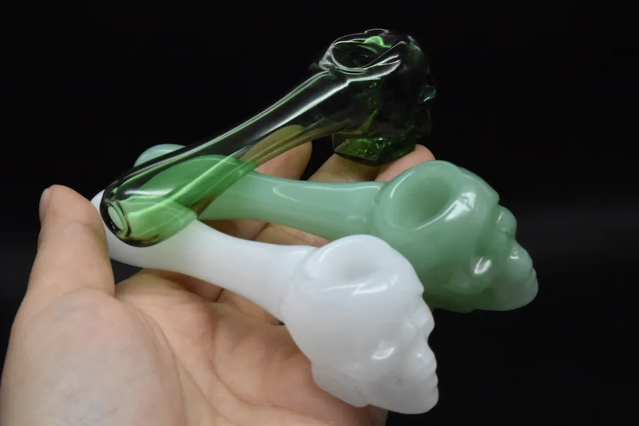 Crâne Brûleur À Huile Épais Verre Cuillère Pipes 4 pouces Pipe En Verre Tabac Herbe Sèche 4,52 pouces Crâne Visage Main Pipes Coloré Fumer Des Conduites D'eau