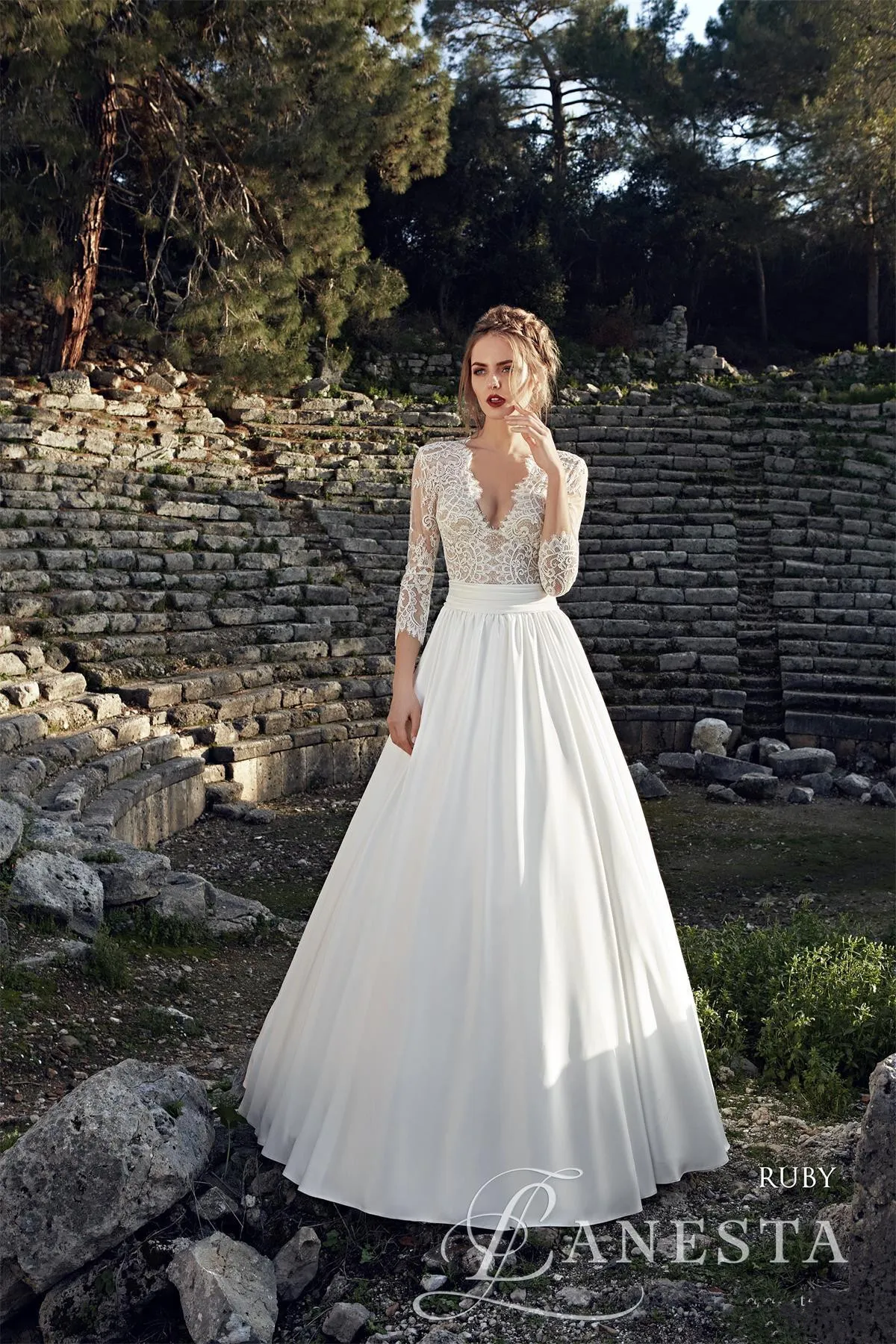 Latest Wedding Gowns For Your Weddings - Weddings On Budget