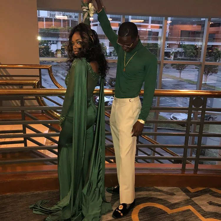 New Arrival Dark Green Beaded Evening Dresses Sexy Cape Style Mermaid High Neck Long Sleeves Formal Pageant Prom Party Gowns Dubai Arabic