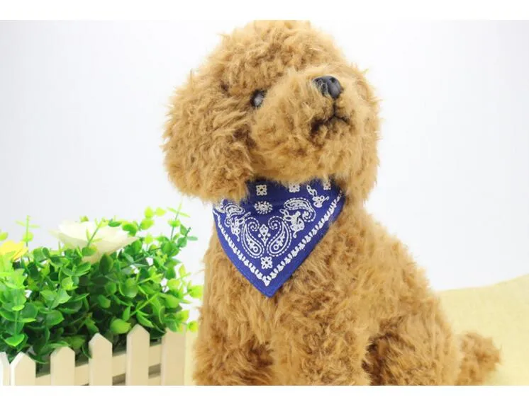 Justerat Pet Dog PU Collar Gullig valp Katt Scarf Skriv ut Läderhundar Neck Bandana Triangle Teddy Collar Bow Slipsar