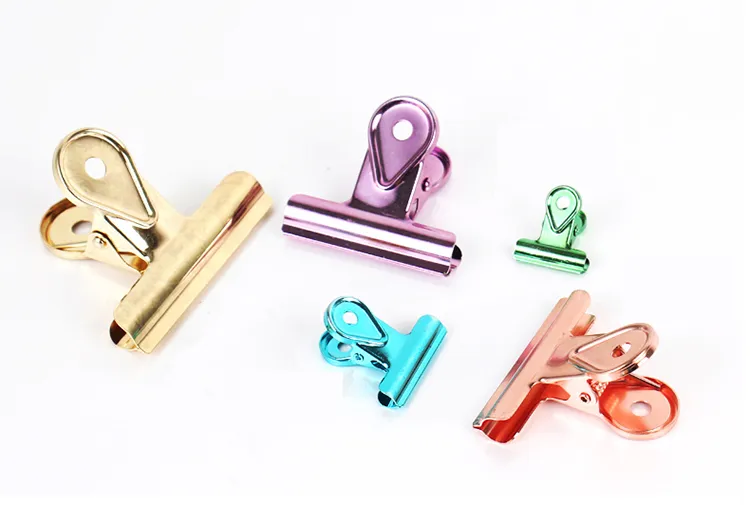 Cool bulldog store clips