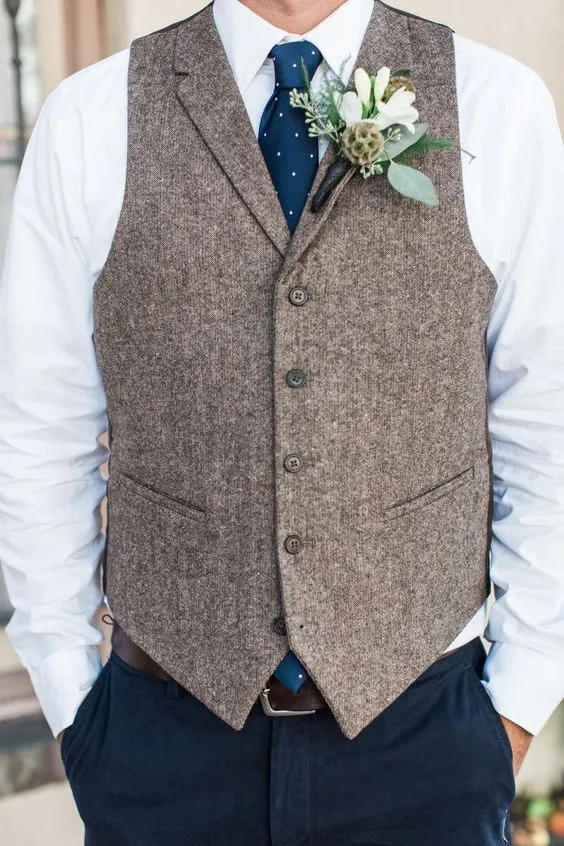 2020 New Wool Groom Västar för Rustik Bröllopsfest Västar Slim Fit Mens Västar Skräddarsydda Plus Storlek British Style Groom Wear Business Suit