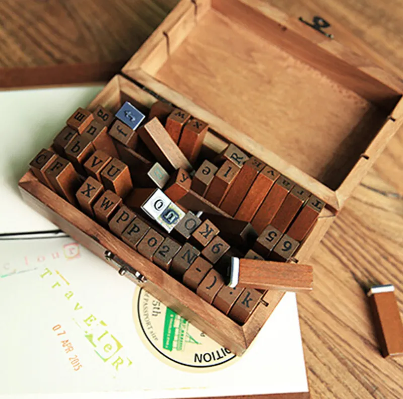 Set De 70 Tampons Alphabet En Bois – Lettres Majuscules/minuscules, Chiffres Et Symboles – Coffret Vintage Pour Scrapbooking Et Cartes Créatives
