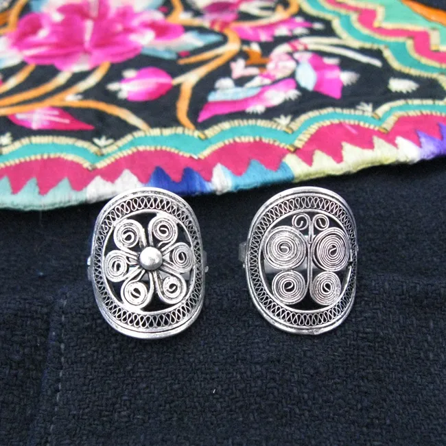 Guizhou Yunnan ethnic style retro handmade original Miao silver jewelry ring butterfly flower silk ring free shipping