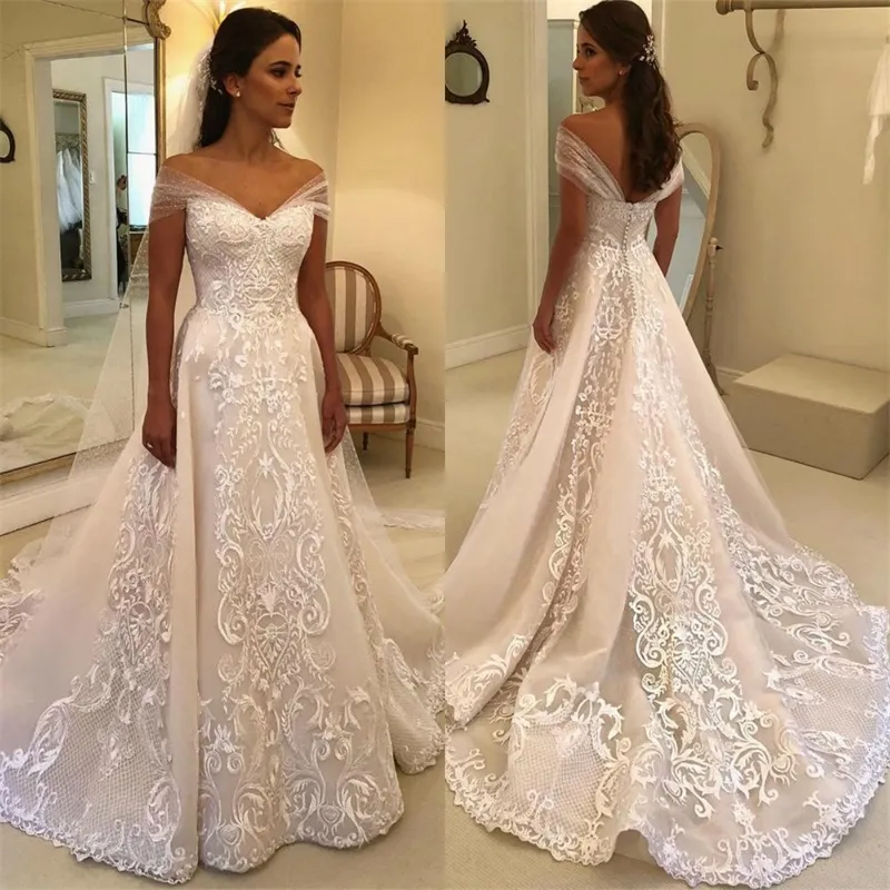 Vintage Off Shoulder Retro Lace Wedding Dresses 2019 New Appliques Sweep Train Bridal Gown Backless Bride Vestido de novia