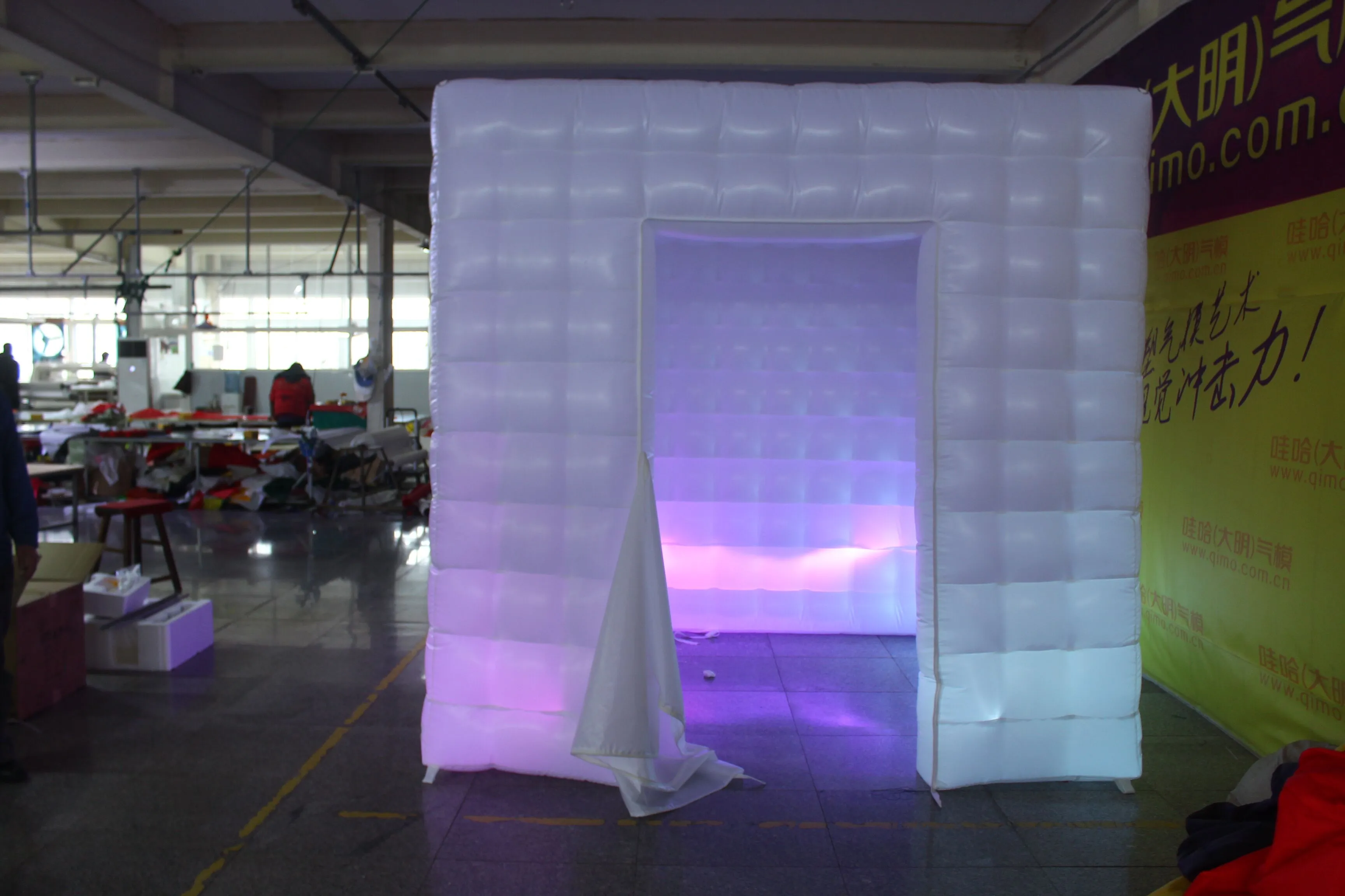 Inflatable PhotoBooth with colorful led white Inflatable Square Photo Booth