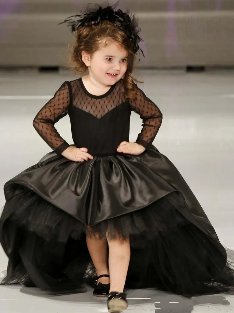 2019 Cheap Cute Flower Girls Dresses For Weddings Long Sleeves Lace Appliques Black Short High Low Bow Birthday Girl Communion Pageant Gowns